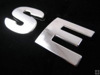 Landrover Discovery 3 & 4 - "SE" Chrome lettering