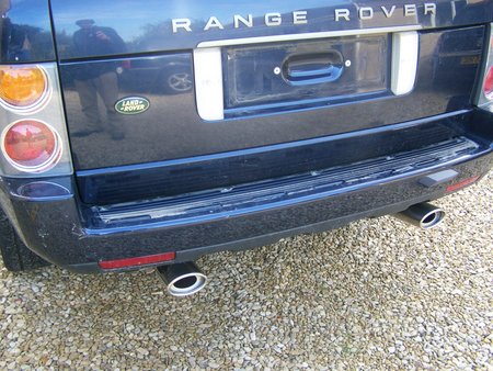 Twin Exhaust Dummy Tailpipes L322 - 2010 Models - Click Image to Close
