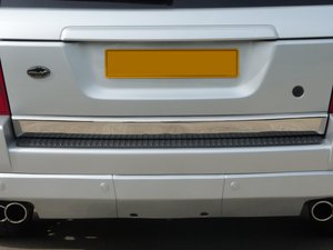 Range Rover Sport Chrome Lower Tailgate Cover - Click Image to Close